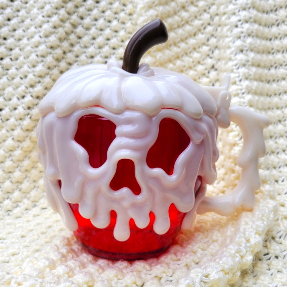 Poison Apple Drink Stein Disney Glow in the Dark